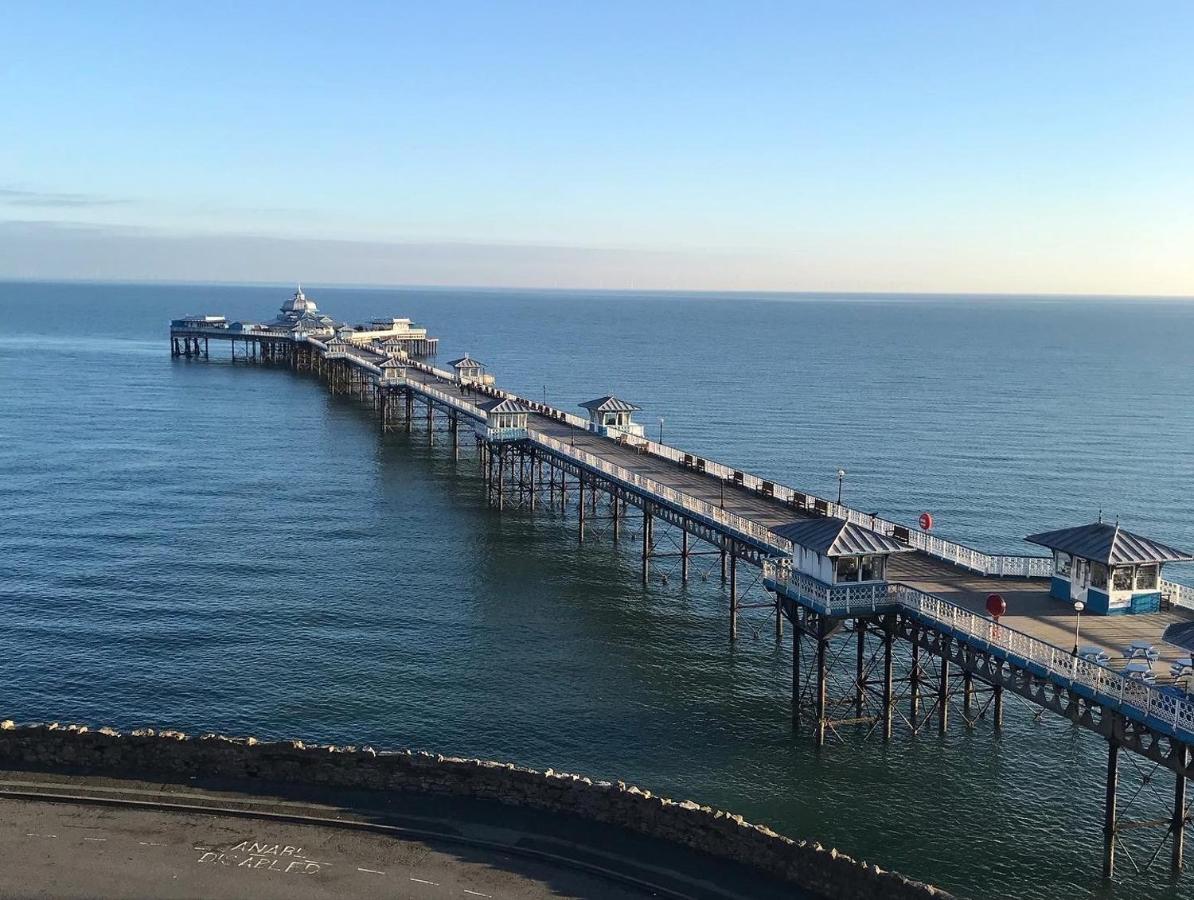 The Kendrick Exclusively For Adults Hotel Llandudno Exterior foto